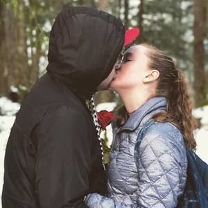 Meet your Posher, Corrianne